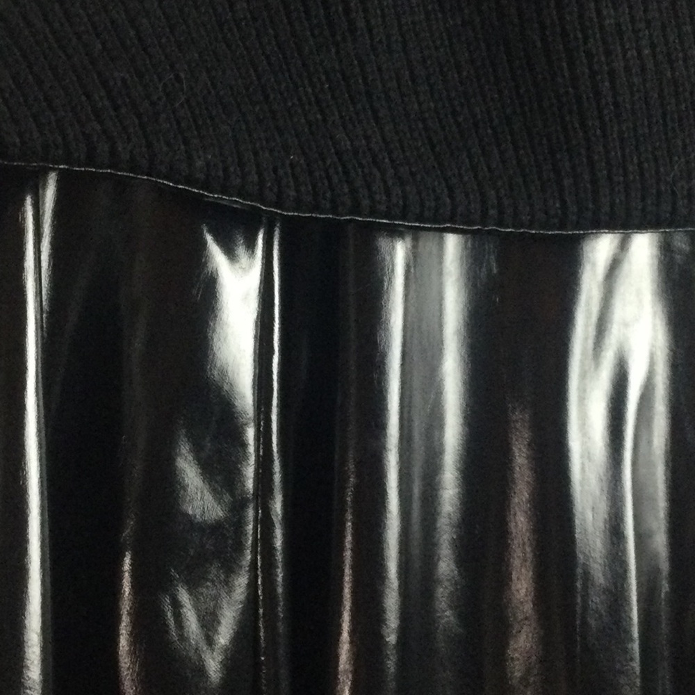 Black Pleated Women's Jacket